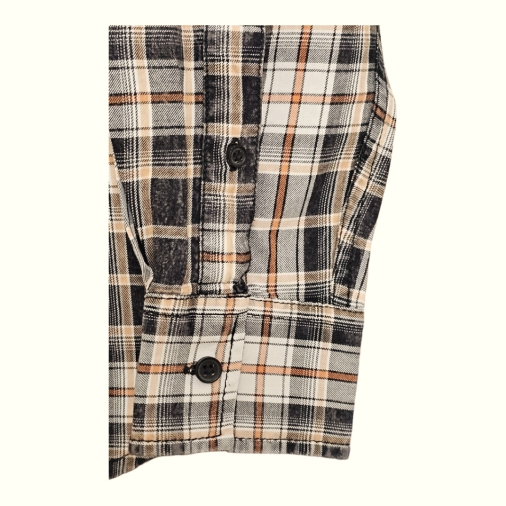 AMERICAN RAG Men's Long Sleeve Distressed Plaid Shirt M - Picture 8 of 9